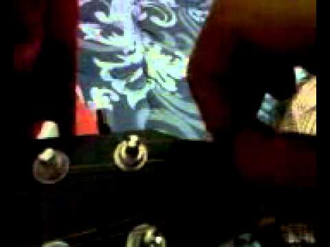 Dont look behind you