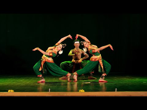 Dasar Krithi - Chandra chuda by Meghna Unnikrishnan, Saptharishi & Haripriya - SDN - Bharathanatyam