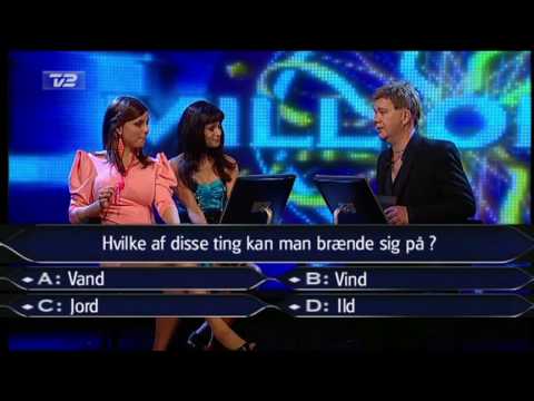 Live fra Bremen: Hvem vil være millionær med Stina og Amalie fra Paradise Hotel