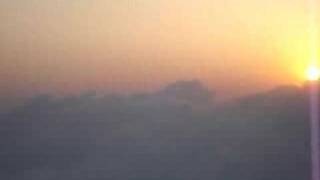 preview picture of video 'Sunrise at Darjeeling.....'