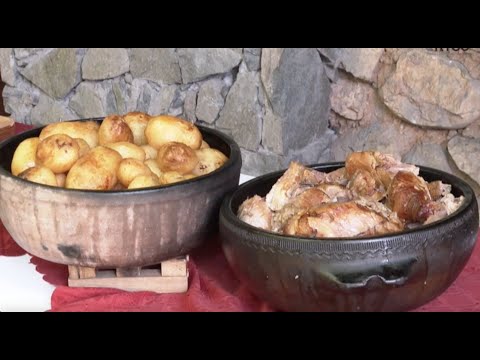 PRICA SA TARE : POLJOPRIVREDA I TURIZAM - PORODICA VUJANOVIC