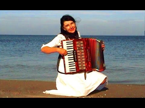 WIESŁAWA DUDKOWIAK   with Accordion on Beach 1 , The most beautiful relaxing melody