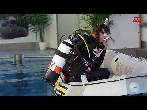 Back Roll Entry by SSI | Recreational Skills