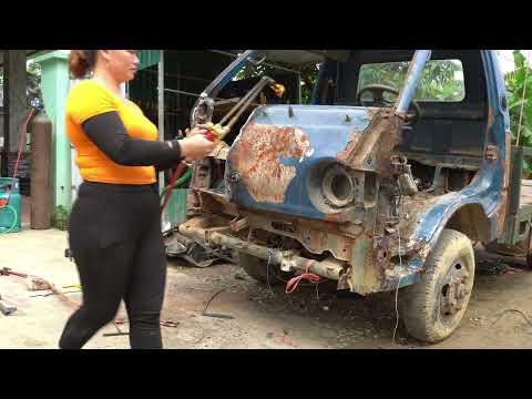 FULL VIDEO TIMELAPSE : REPAIR RESTORATION DAMAGED CAR. MECHANICAL ENGINEERING \ Blacksmith Girl