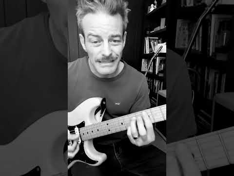 Don’t strum like this with a band. Comping, rhythm guitar, jam etiquette  #bluesguitar #bluesrock