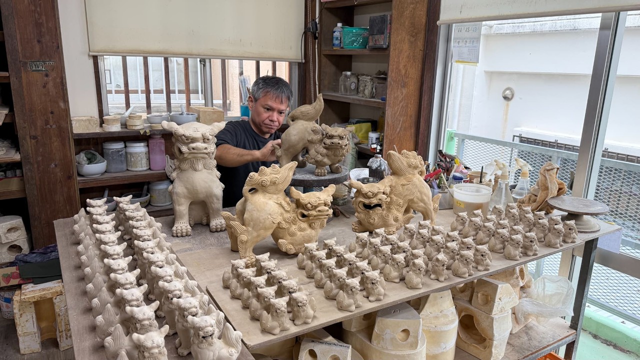 The Birth of Okinawa’s Legendary Guardian: 300-Year-Old Shisa Manufacturing Process