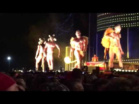 We World Circus Pride Festival Madrid 2017 - Britney Spears/ Coupure Électrique