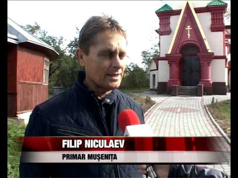 Muşeniţa, 12 biserici şi două şcoli