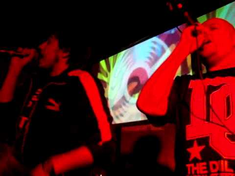 Fandango Gang  (Bob One, Bas Tajpan, Miuosh)- wojna