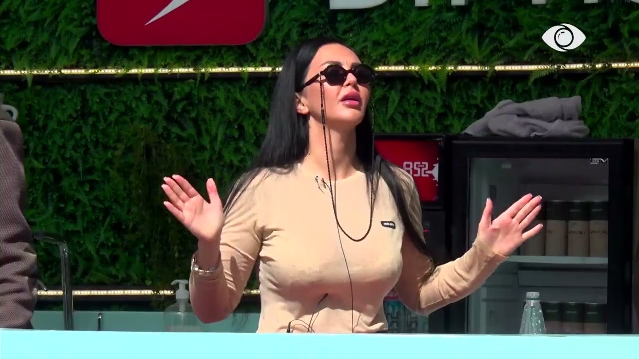 Vëllai të takoi me xham në mes/ Stenaldo debaton me Rogertin