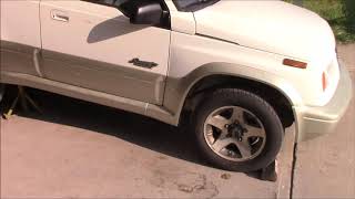 Replacing shocks on 97 Suzuki Sidekick
