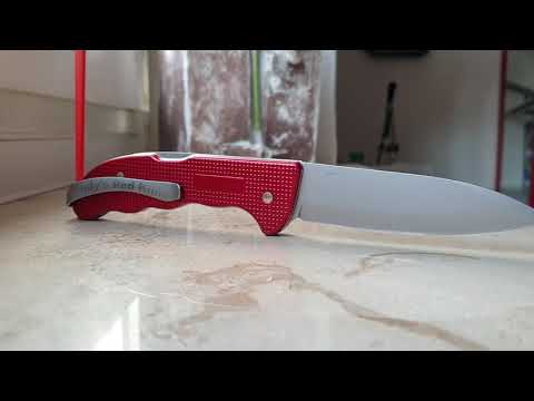 Andy's Red Knife dreht durch 🤣🤣🤣