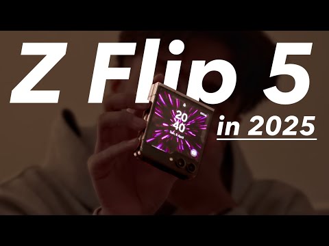 Samsung Z Flip 5 in 2025 - Worth it? (Review)