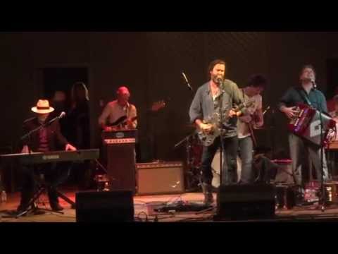 Lil' Band O' Gold w/Doyle Bramhall II & Benmont Tench- 