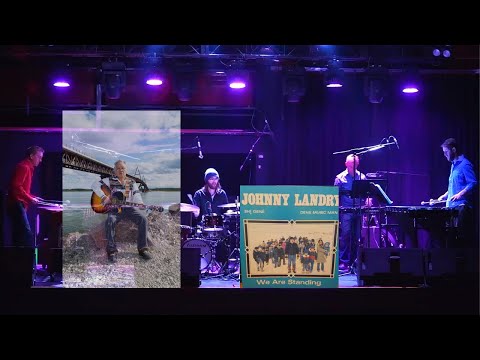 Hina Na Ho: Dene, Johnny Landry