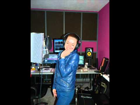 Jelena Dujmović:   Ako te pustim, plašit' ću se sebe Melodije Mostara  2015