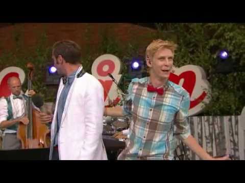 Anton och Måns - Det är en julsång-Allsång på Skanse