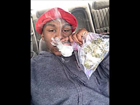 Rocboy Santana X Stew Da Skud - Out The Way