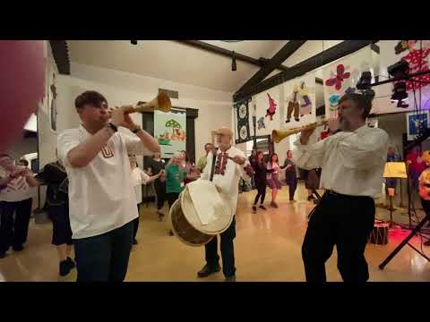 Zurlas- Veselba  at Laguna