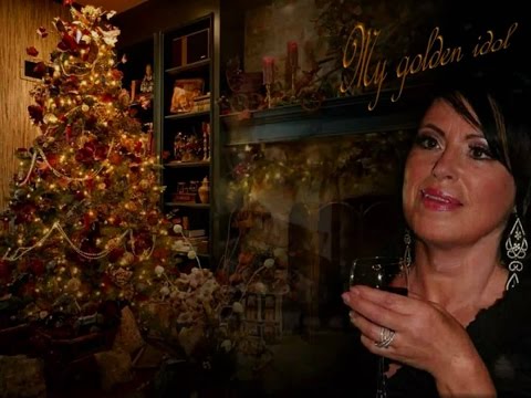 Cheers & Merry Christmas to all Inessa Fans Libiamo ne' lieti calici  (Brindisi) RE-upload