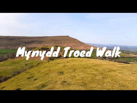 Mynydd Troed Walk in the Black Mountains of Wales