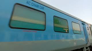 preview picture of video 'Shatabdi express 12025 pune - secunderabad'