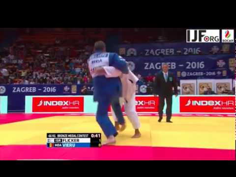 Huge Ogoshi by Tal Flicker