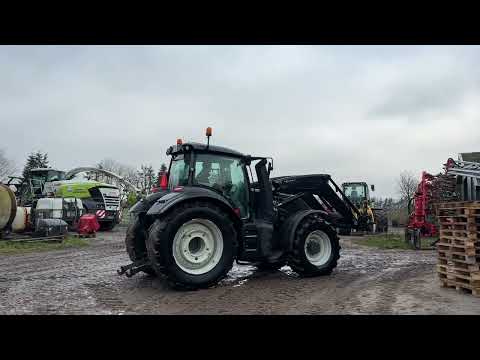 Video: Valtra T234S front loader tractor 1