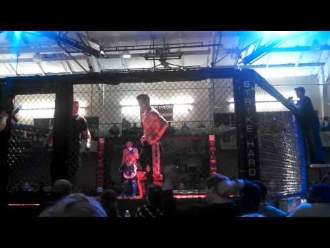 Jack Whitfield strike hard mma rd1