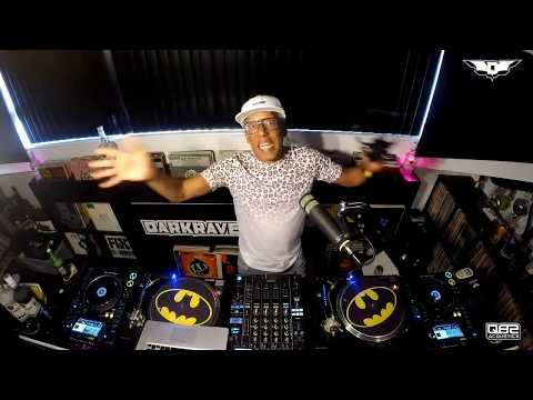 Keep calm and expect the unexpected 11! Wanna support me? Go to https://www.fanstream.nl/darkraver