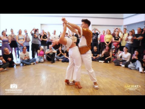 Pablo y Raquel (Bachata Festival Stuttgart 2025 🇩🇪)  🔥Ronny Dae-Siento Miedo