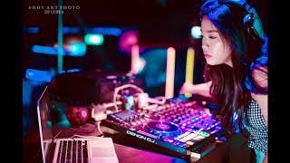 Download lagu SATURDAY NIGHT PARTY mp3