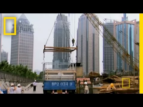 Constructing the Shanghai SuperTower | N