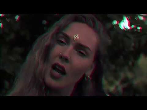 download lagu mp3 mp4 Luna Mae, download lagu Luna Mae gratis, unduh video klip Luna Mae