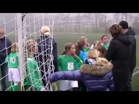 Fc Berghuizen  tegen SDC 12