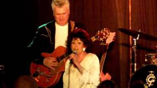 Wanda Jackson - Right or Wrong