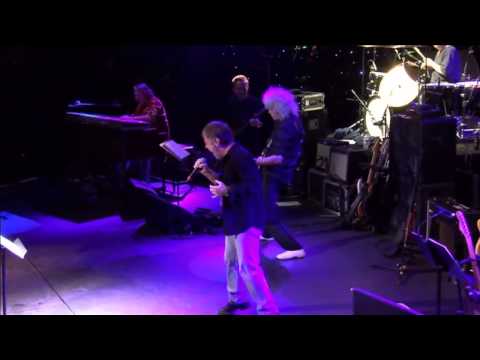 Bruce Dickinson, Brian May & Ian Paice - Black Night