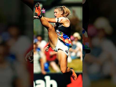 😍 Best Highlights from Women's Sports Competitions