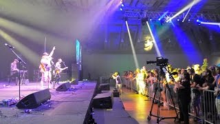 Live At Baltimore Convention Center - Aaron Huie Music