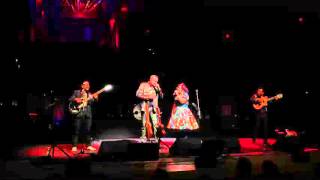 La Santa Cecilia feat. Pepe Aguilar &quot;Como Dios Manda&quot;