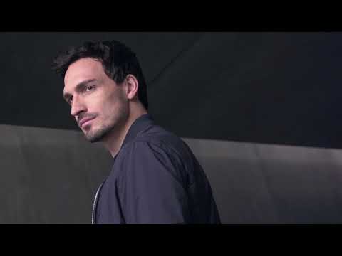 Casual look: Mats Hummels dressed in BOSS, official fashion outfitter to the German team | BOSS