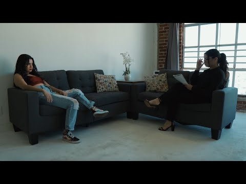 Isabella Sol - Issues (Official Music Video)