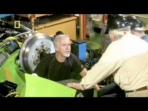 Cameron no fundo do oceano