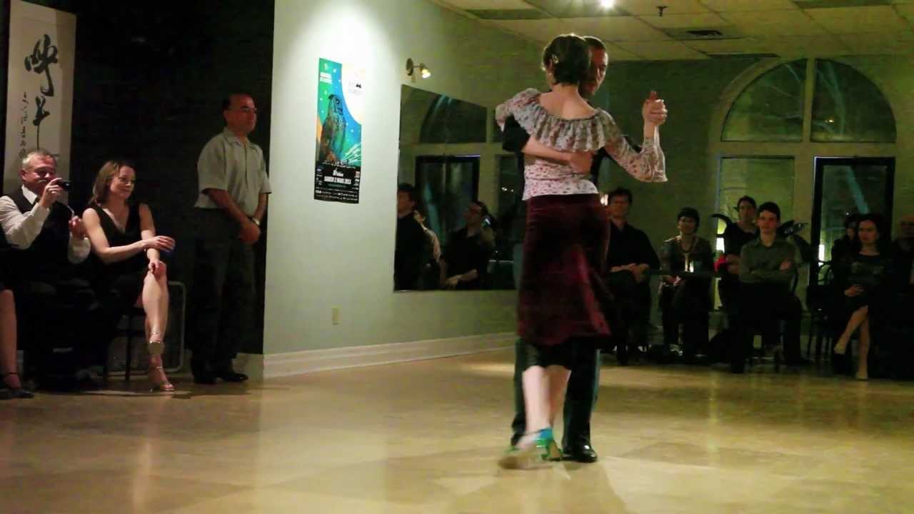 Evan Griffiths et Rebecca Shulman, "Asi se canta" (tango), (1de2)