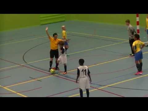 Lesley boys JO13-1 - HVveerhuys JO13-2 1ste helft (0-3)