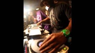 Mr Dibia$e - SLNGBNGrs! (ft. Blu)