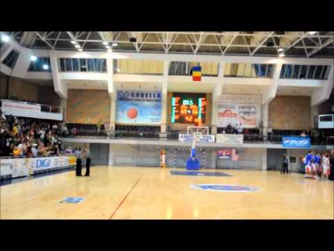 Atmosfera CSM Oradea vs BCM U Pitesti - Liga 1 de Baschet !