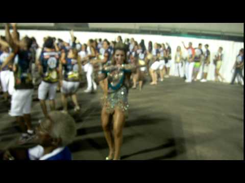 Andrea de Andrade no Ensaio Técnico da Vila Isabel 22/01/2012