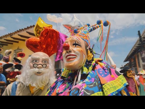 Primera procesión de payasos en Xico Veracruz, Pueblo Mágico de México. Julio 2025