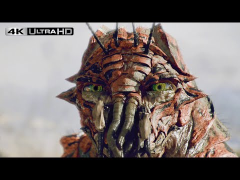 District 9 4K HDR | Prawn Eviction Scene